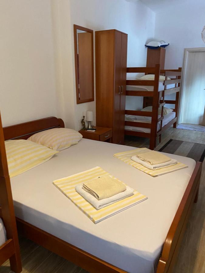 Vila Corovic Kumbor Exterior photo